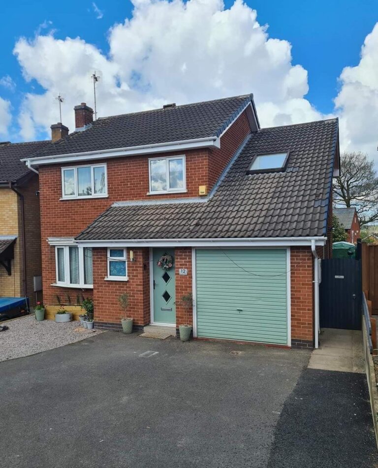 This is a photo taken of a home after new guttering was installed by Hinckley Roofing